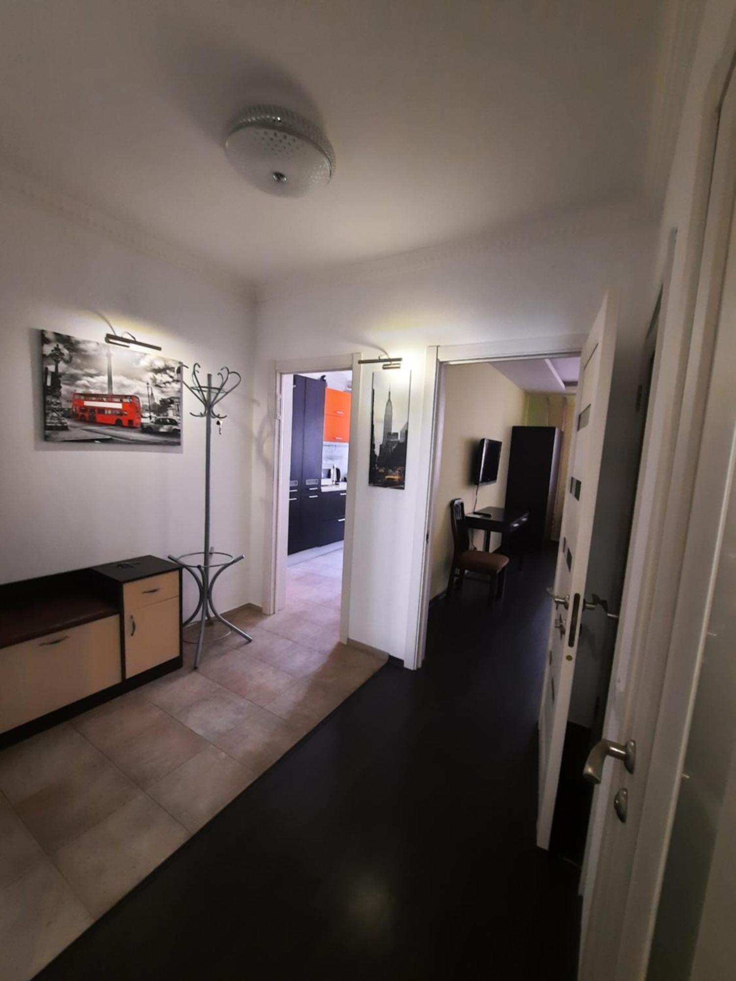 Шикарная 2К Квартира Центральный Парк Университет 70М Irpin Bagian luar foto
