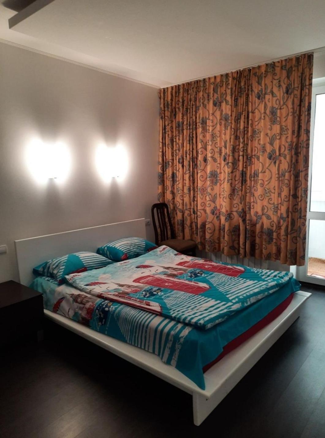 Шикарная 2К Квартира Центральный Парк Университет 70М Irpin Bagian luar foto